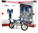Model Yamaha YZ450F MAISTO 1:12 KIT – Obrázok 2