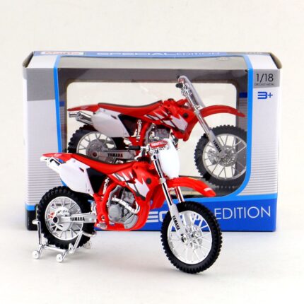 Model Yamaha YZ-450F MAISTO 1:18